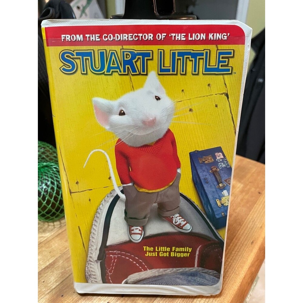 Stuart Little (VHS, 2000, Clamshell )